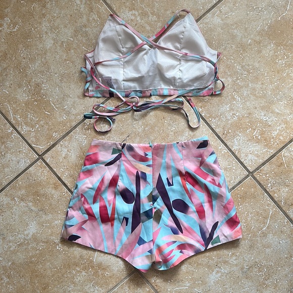 2pc Set - Picture 2 of 3